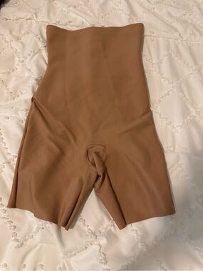 SKIMS High-Waist Shapewear Shorts in Brown